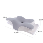 Orthopädisches Traumschläferkissen Maße 62 cm x 41 cm x 13 cm für optimalen Nackensupport - perfekt für Seitenschläfer und Rückenschläfer.